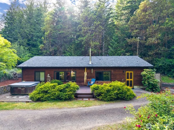 14223 Anatevka Lane SE, Olalla, WA 98359