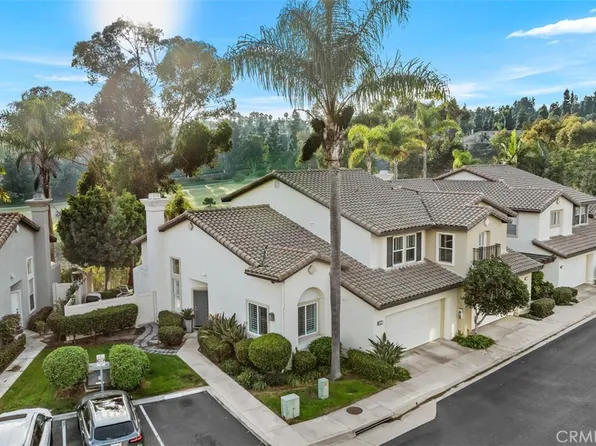 6819 Adolphia Dr, Carlsbad, CA 92011