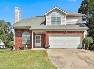 8385 Mayfern Dr, Fairburn, GA 30213