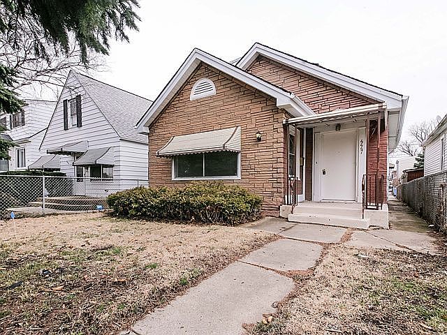 1st image of 4447 N Sayre Ave