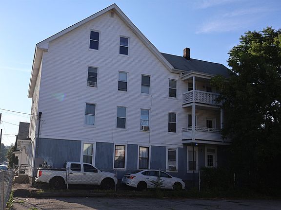 3rd image of 339 Amherst Street