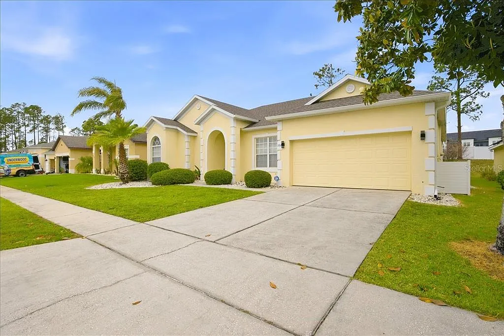 Building Photo - 722 Brighton Dr