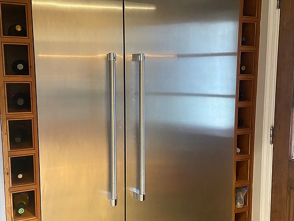 Thermadore refrigerator & wine rack