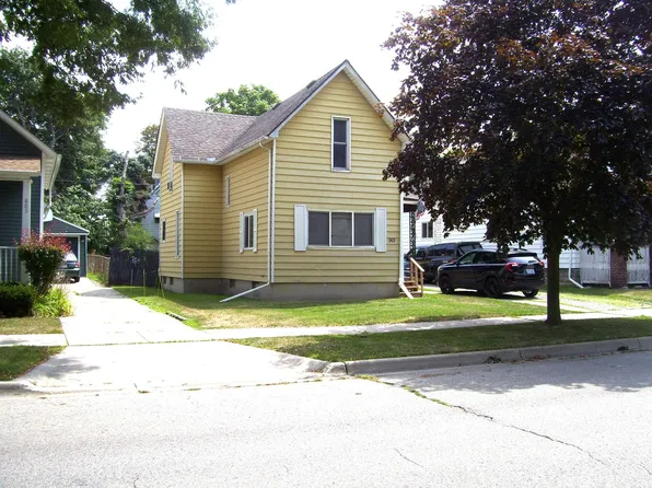 901 S Madison Ave, Bay City, MI 48708