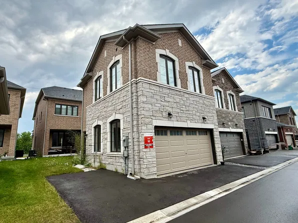 10 Fred Lablanc Dr #Hse, Markham, ON L6B 1R8