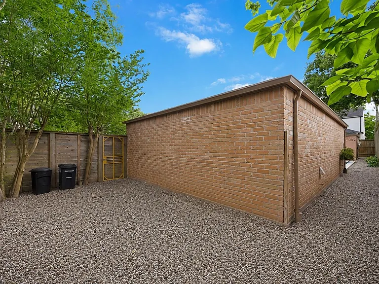 619 Rancho Bauer Dr — Photo 42