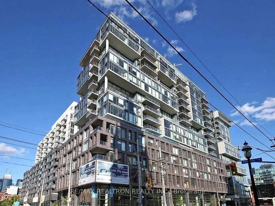 111 Bathurst St #1602