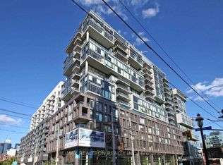 111 Bathurst St #1602, Toronto, ON M5V 0M9