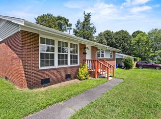 533 Hemingway St, Winston Salem, NC 27127