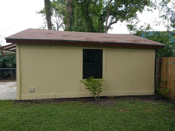 3rd image of 6120 Transylvania Ave