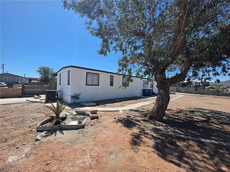 1121 Pawnee Ln — Photo 4