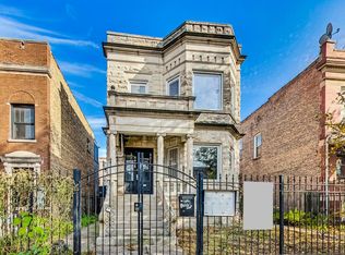 2235 N Kimball Ave, Chicago, IL 60647