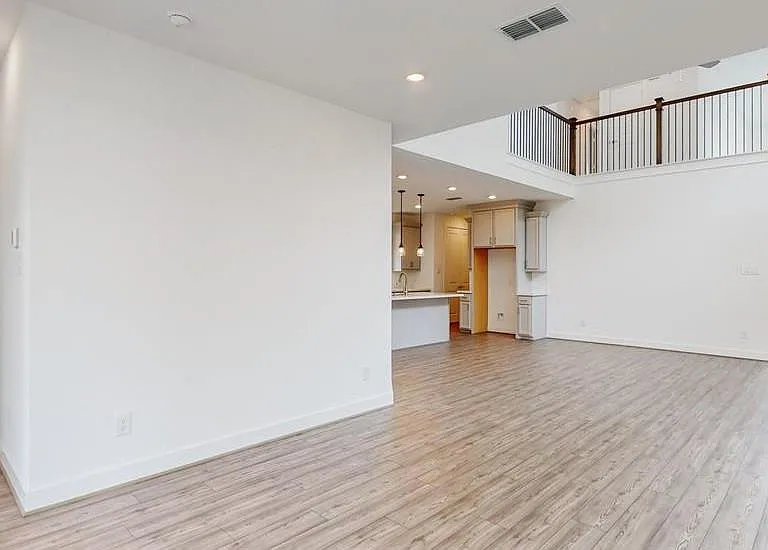 21623 Lampeter River Ln — Photo 7