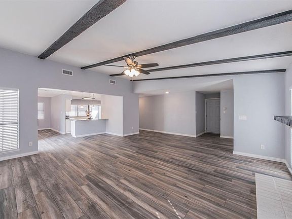 4th image of 3518 Chamberland Dr