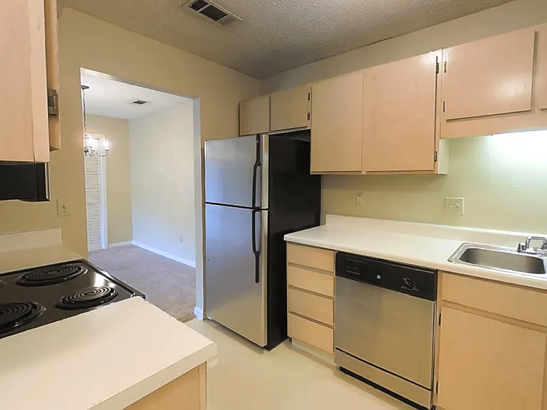The Mark Apartments — Photo 3