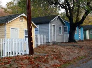 38819 Kneeland Rd, Bridgeville, CA 95526