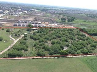 560 Michelson Ln, New Braunfels, TX 78130