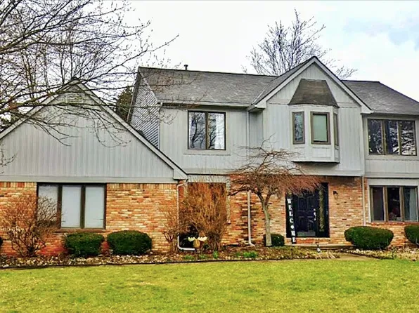 9328 Inverness Rd, Grand Blanc, MI 48439