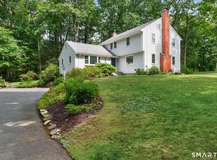 21 Musket Trl, Simsbury, CT 06070