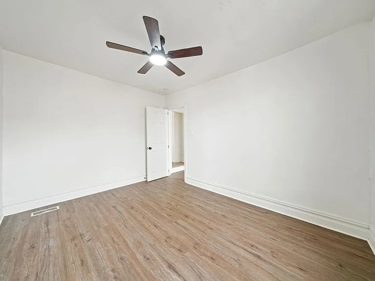 3226 Richardson Ave — Photo 17