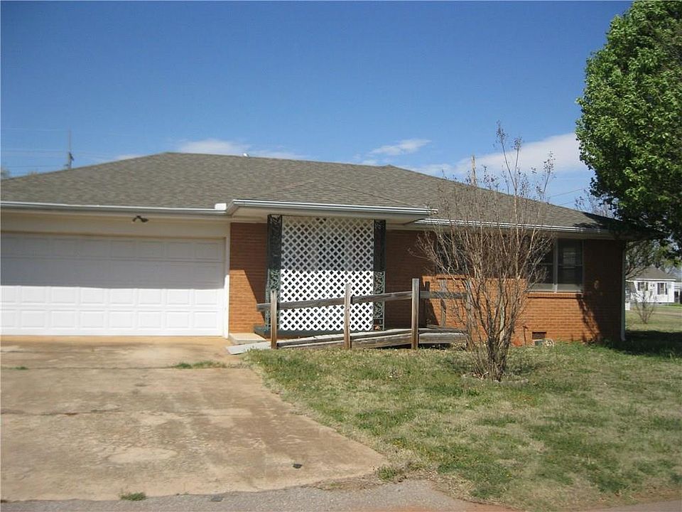 1st image of 701 N Randall Ave