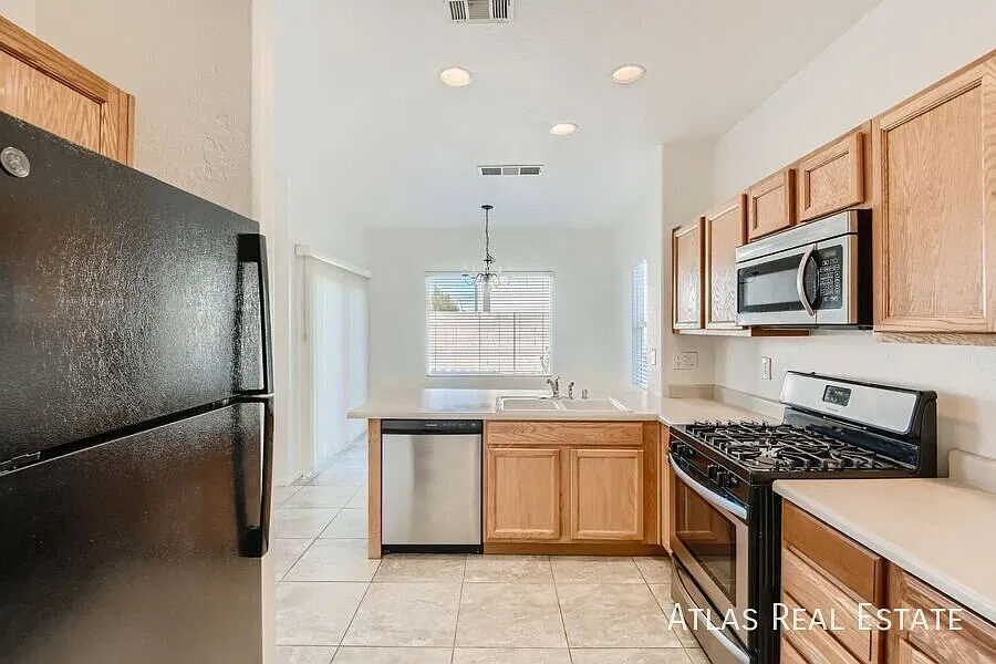 **Coming Soon Spectacular 2 Story 3 Bedroom 2 Bathroom Home With Small Pool/Spa — Photo 4