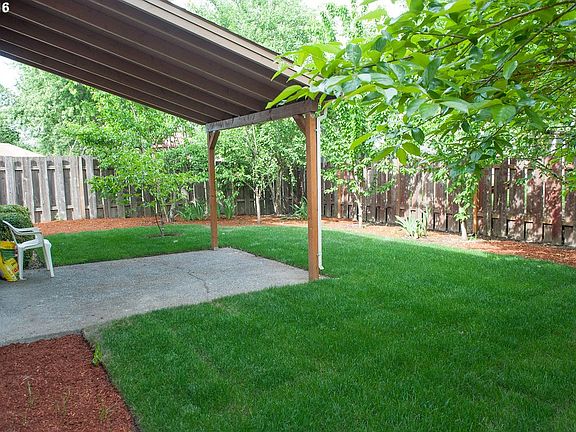 5th image of 2116 SE 61st Dr