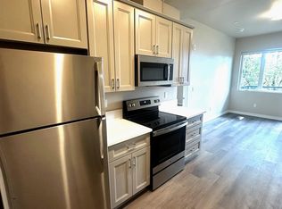 12547 SW Main St, Portland, OR