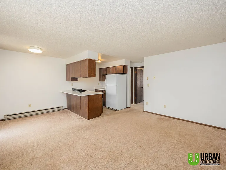 921 E Nora Ave #7 — Photo 4