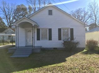 403 E Academy St, Robersonville, NC 27871