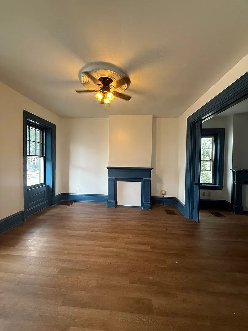Spacious 6-Bedroom Home for Rent $2,750/Month + Utilities — Photo 3