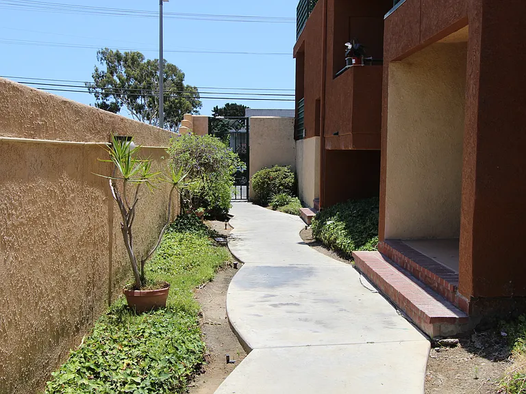 1447 W 228th St #0 — Photo 7