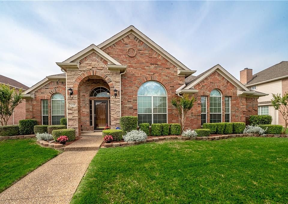 1st image of 1208 Mountain Laurel Ln