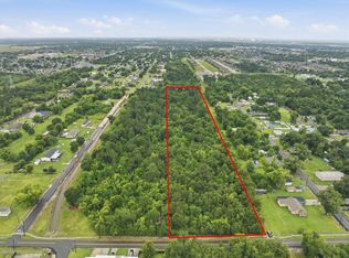 Leger Rd, Lake Charles, LA 70607