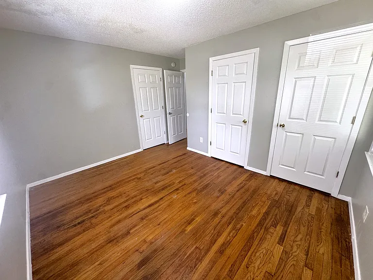 1100 Danita Cv — Photo 11