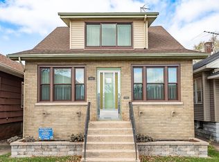 1718 Lake Ave, Whiting, IN 46394