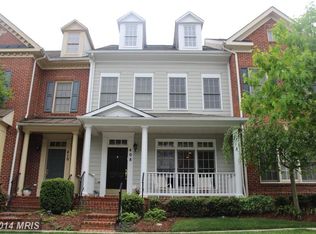 408 Oak Knoll Ter, Rockville, MD