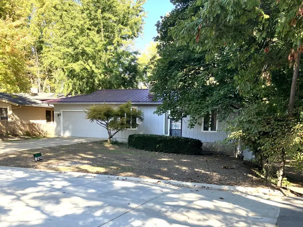 720 Maplewood Ave, Anderson, IN 46012