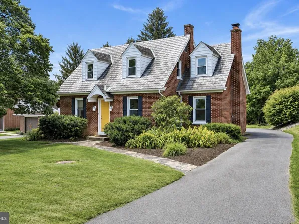 2162 Millersville Rd, Lancaster, PA 17603