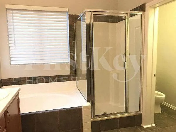 10828 Avenzano St — Photo 17
