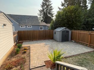 489 SW Clay St, Dallas, OR 97338