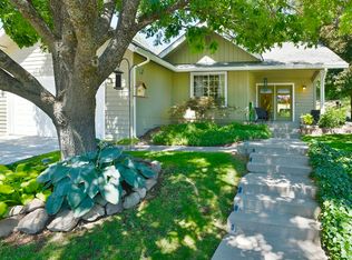 606 Meadow Ave, Mount Shasta, CA 96067