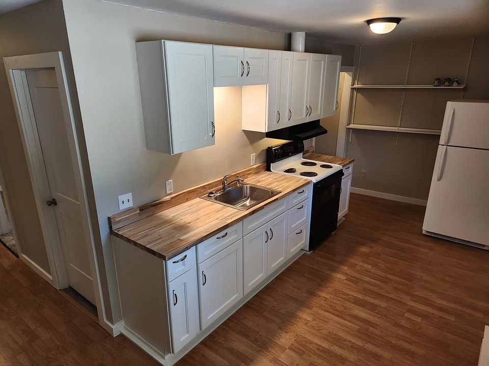 1st image of 225 E 4th Ave #2