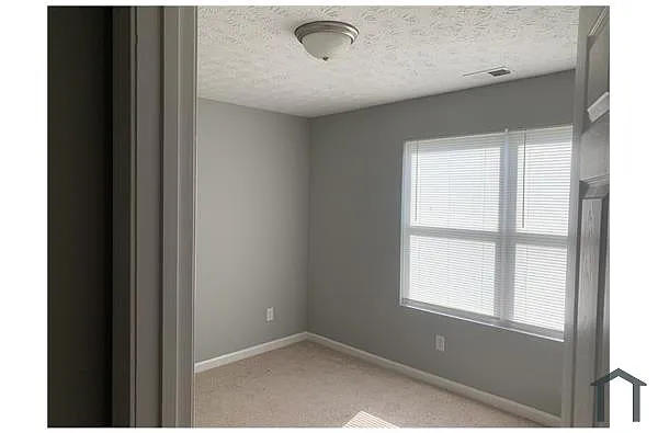 Building Photo - 17101 Waldrop Cv #17101