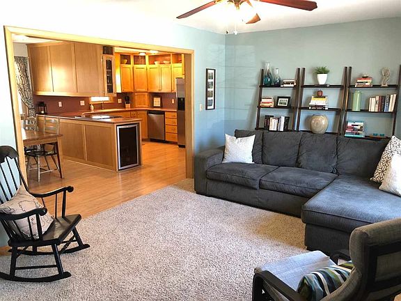 4th image of 2309 Ivy Ave