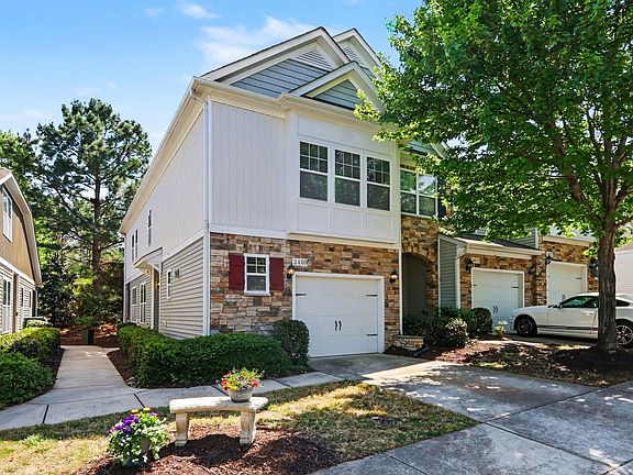3rd image of 2409 Memory Ridge Dr