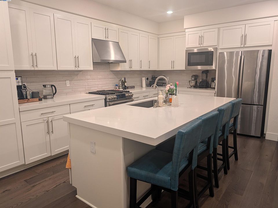 1st image of 44819 S Grimmer Blvd Unit 1012