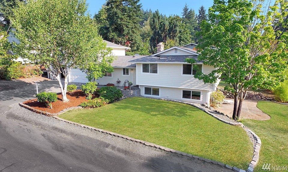 1st image of 4102 58th Street Ct E