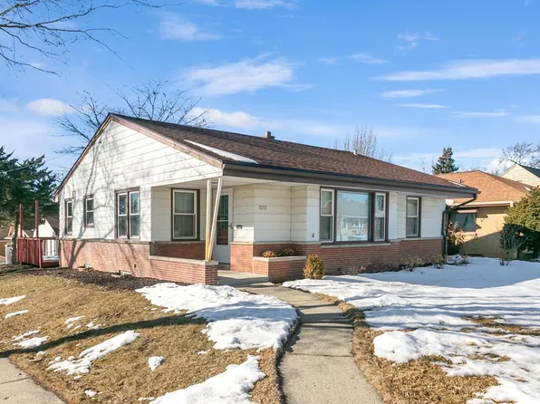 3203 North 94th STREET, Milwaukee, WI 53222