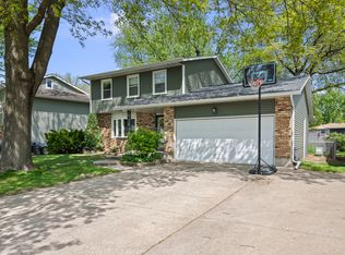 3005 N Pine St, Davenport, IA 52804